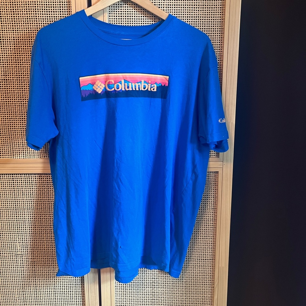 Columbia Men’s XL T-Shirt